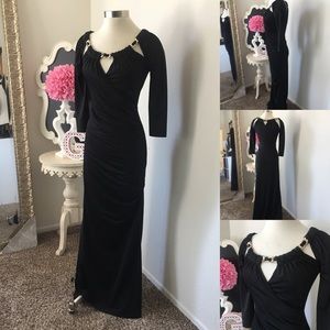 🌺 MKC Marisa Kenson 
Black Long Evening Gown